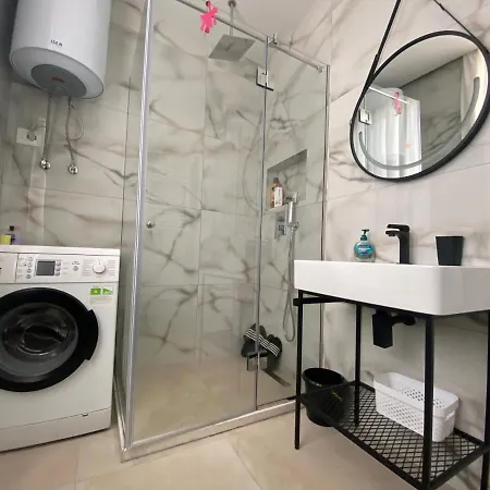 Daire Newly Renovated *