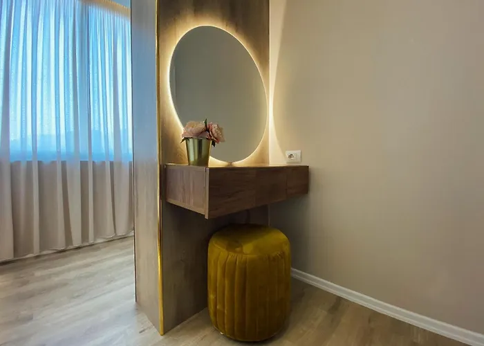 Апартаменты Newly Renovated Тирана